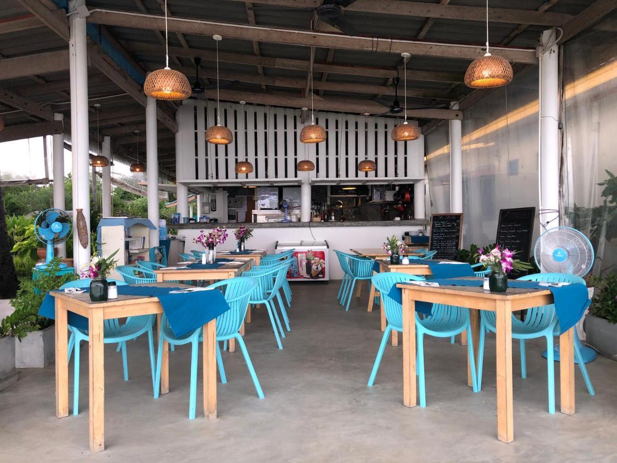 Le Petit Saint Tropez Hotel Khanom Luaran gambar