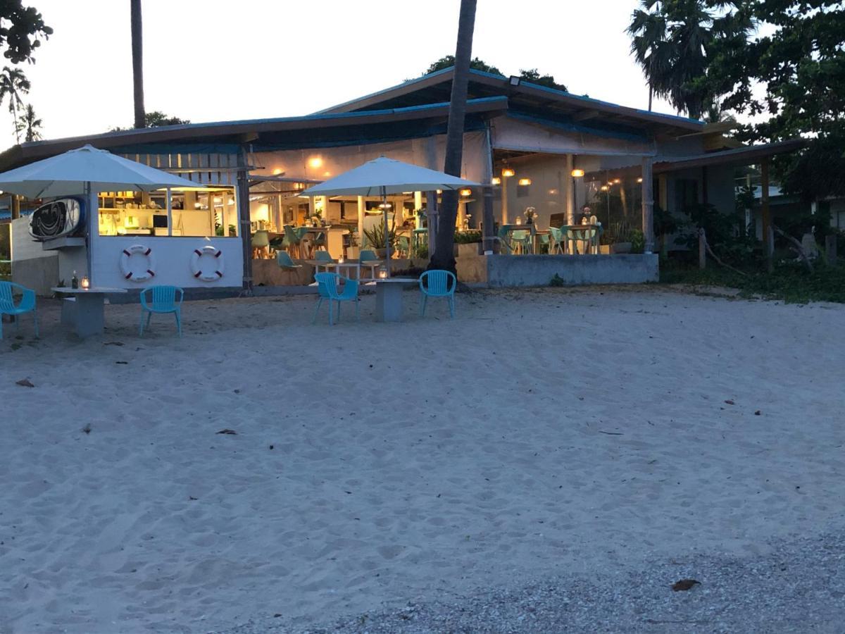 Le Petit Saint Tropez Hotel Khanom Luaran gambar