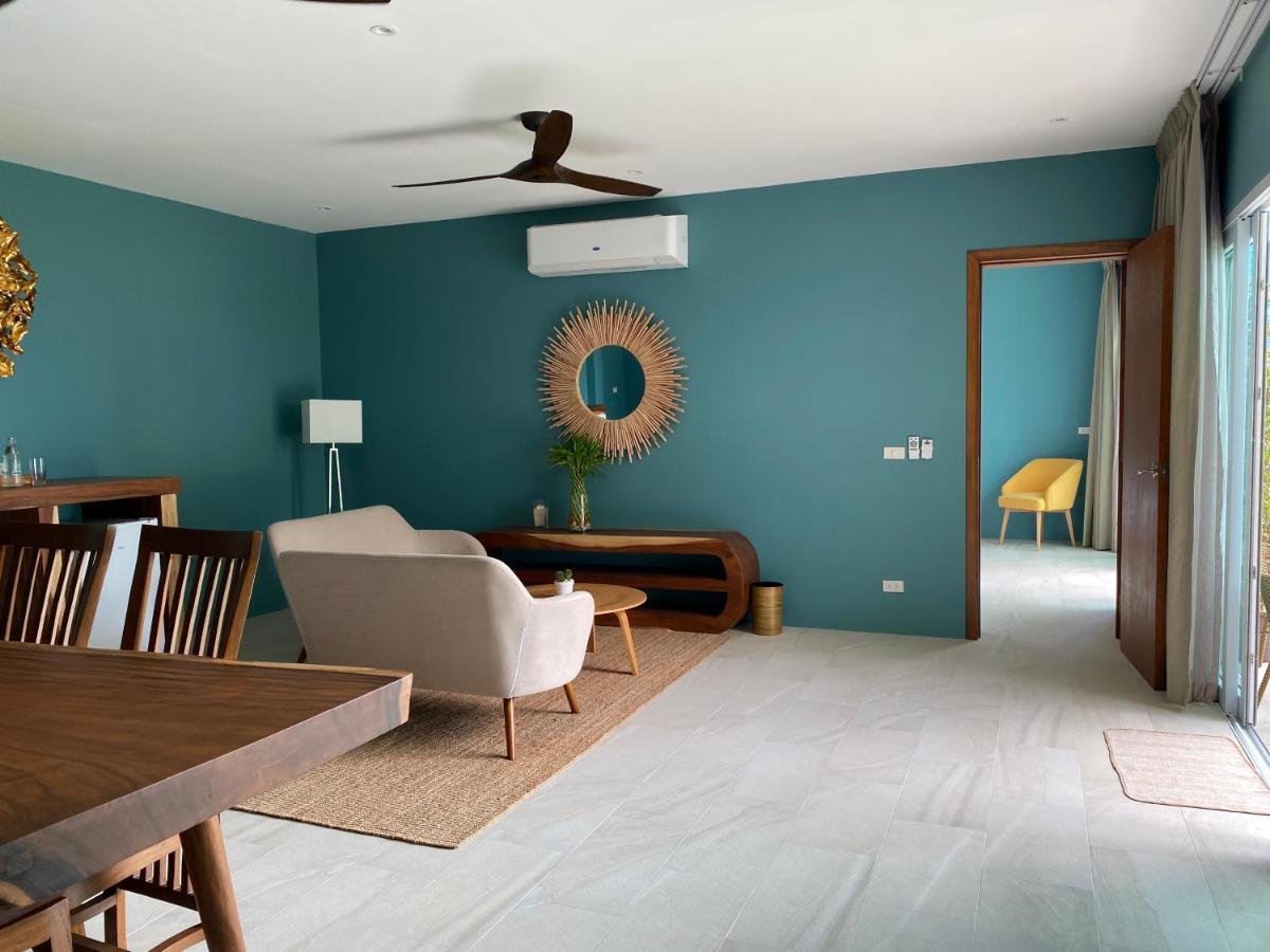 Le Petit Saint Tropez Hotel Khanom Luaran gambar